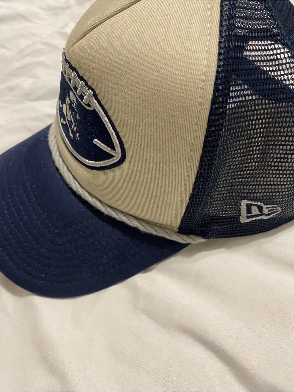 New Era Dallas Cowboys NFL 9FORTY Trucker Mesh Back Snapback Cap Blue/White